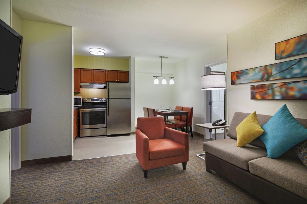 Residence Inn Houston By The Galleria Экстерьер фото
