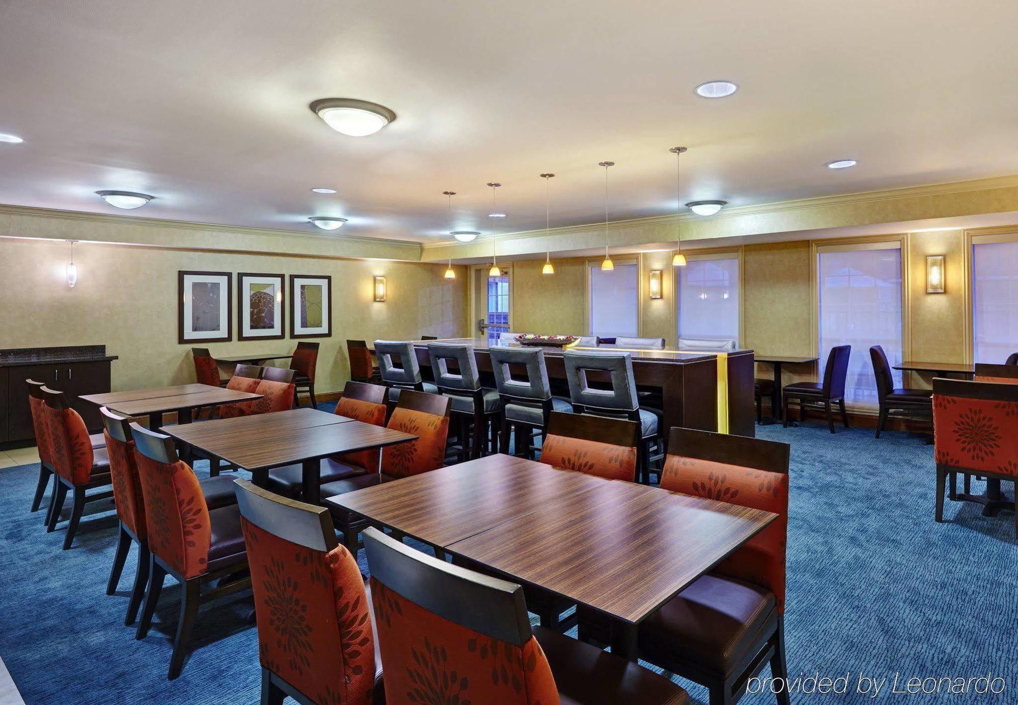 Residence Inn Houston By The Galleria Экстерьер фото