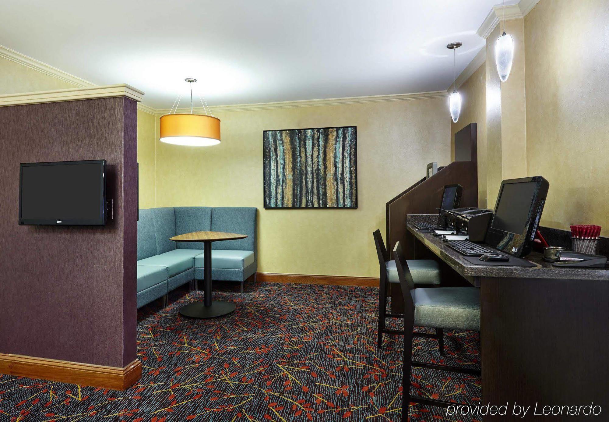 Residence Inn Houston By The Galleria Экстерьер фото